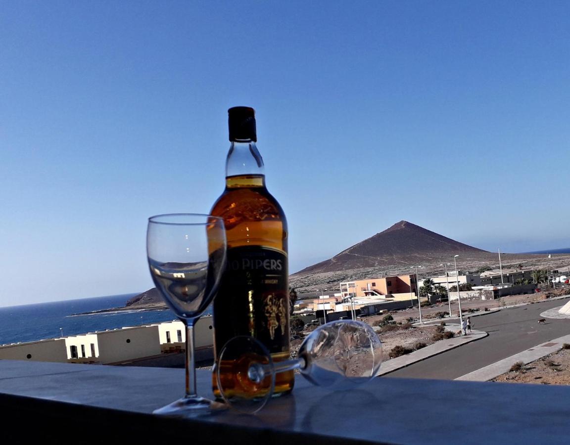 Apartment Barraquito, Balcony With Sea View, Close To The Beach, Wifi, Ideal For Surfers El Médano Buitenkant foto