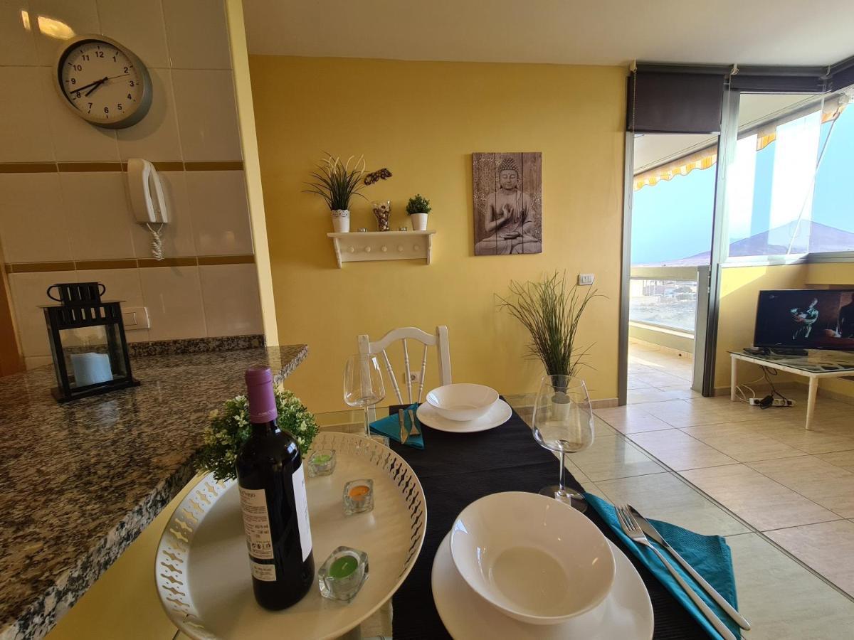 Apartment Barraquito, Balcony With Sea View, Close To The Beach, Wifi, Ideal For Surfers El Médano Buitenkant foto