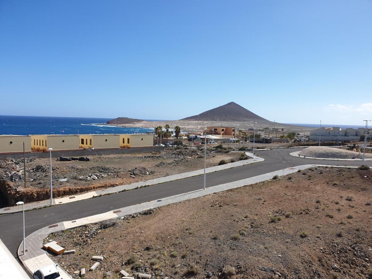 Apartment Barraquito, Balcony With Sea View, Close To The Beach, Wifi, Ideal For Surfers El Médano Buitenkant foto